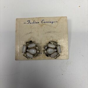 Vintage White And Stones  Mid- Century Clip On Earrings On Card Estate